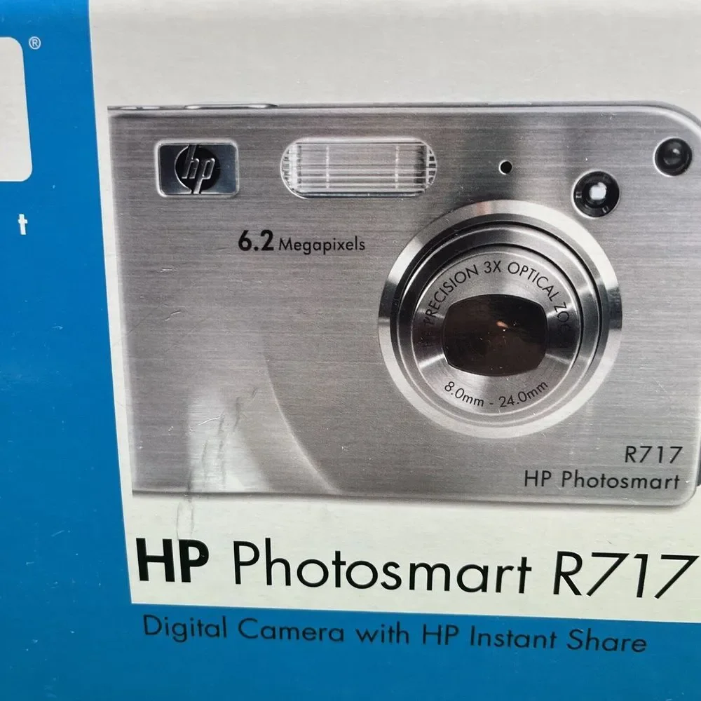 HP PhotoSmart R707 5.1MP Digital‎ Camera With HP Instant Share For Parts